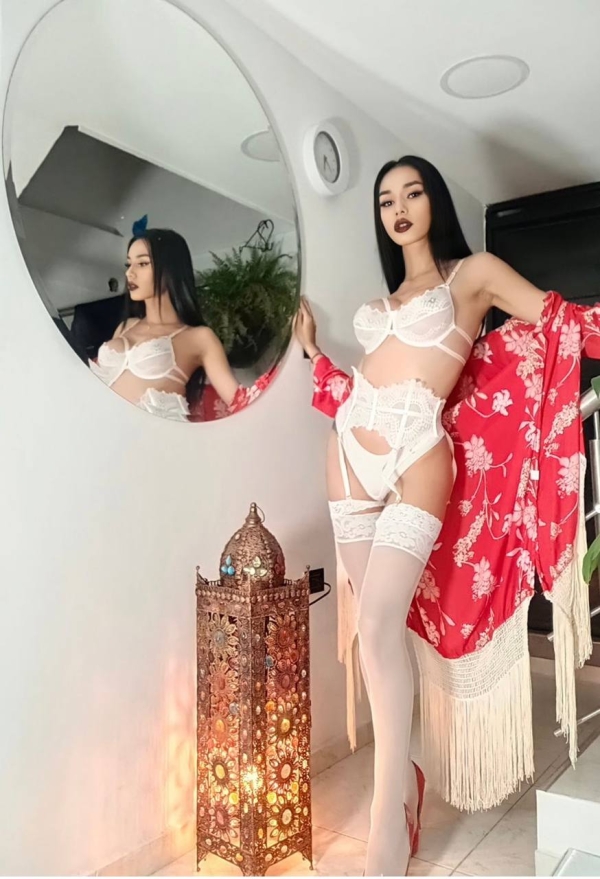 Транссексуалка Анна